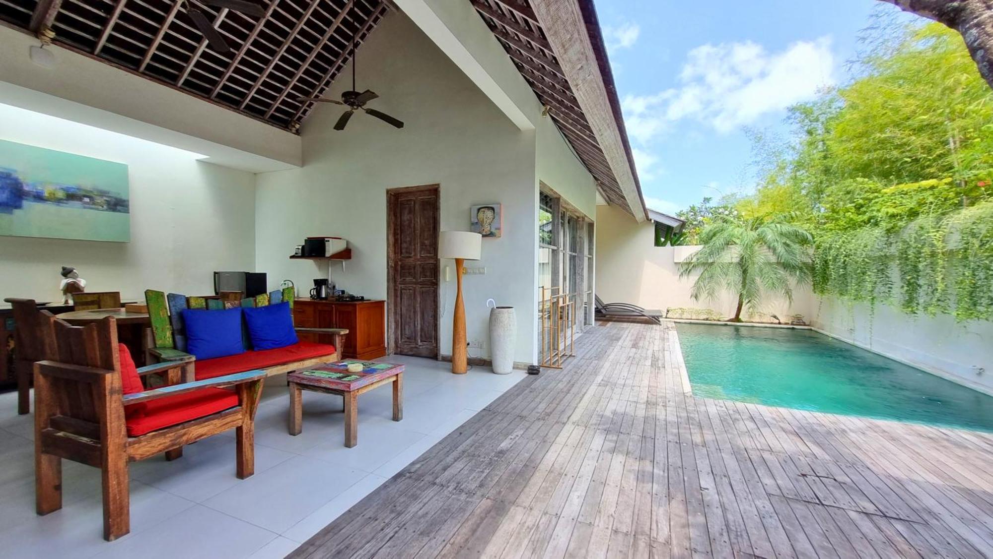 Villa The Decks Bali Legian Esterno foto